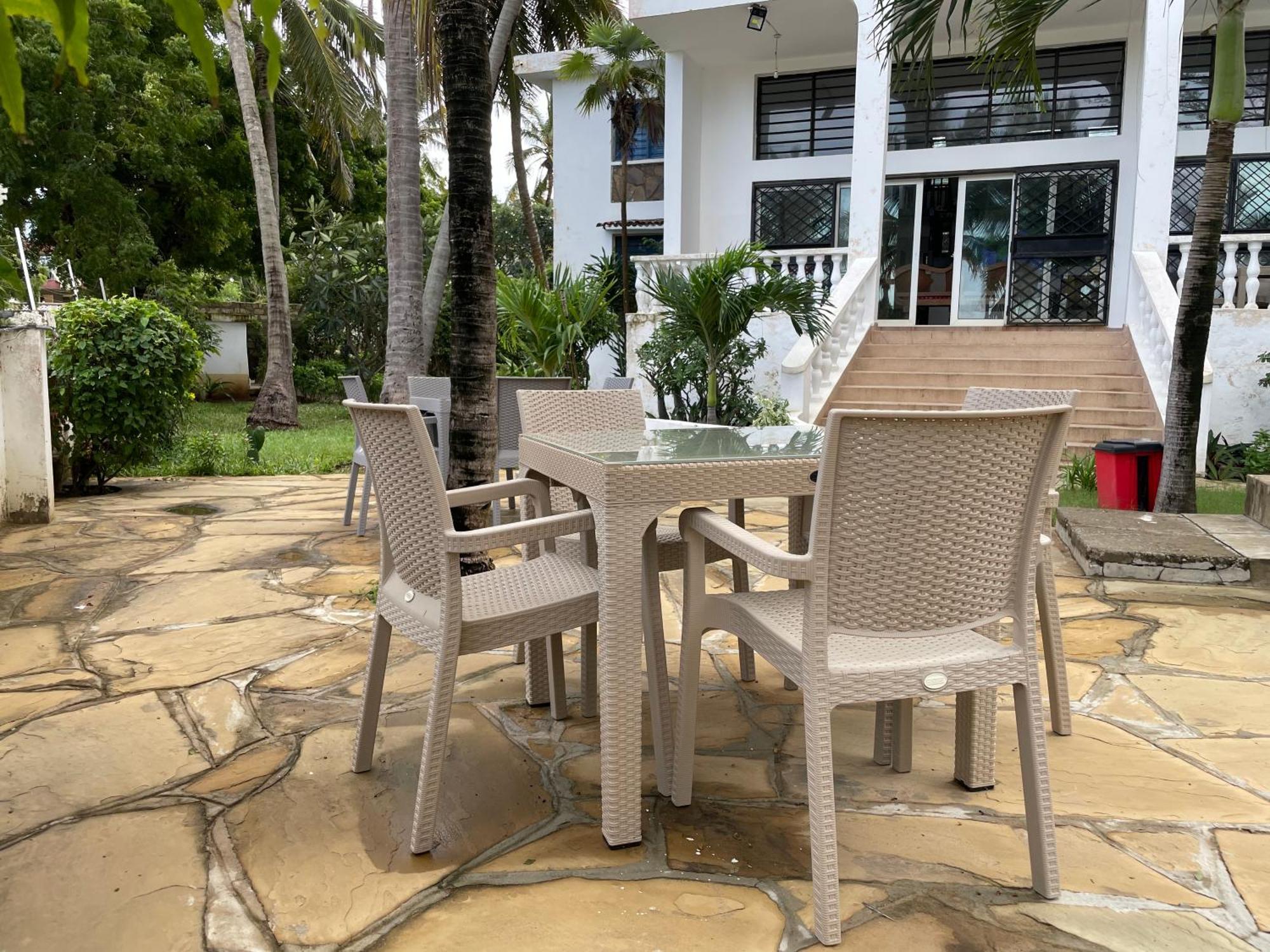 Maasai Villas Mombasa Exterior foto